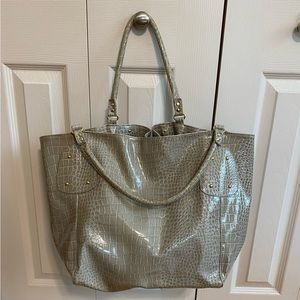 ☘️Lancôme Large Faux Gray Leather Snakeskin Print Bag